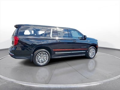 2023 GMC Yukon XL SLT