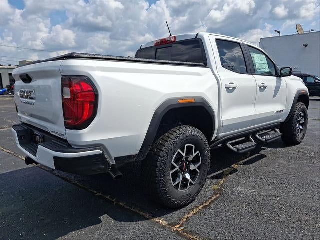 2025 GMC Canyon AT4 - Photo 12
