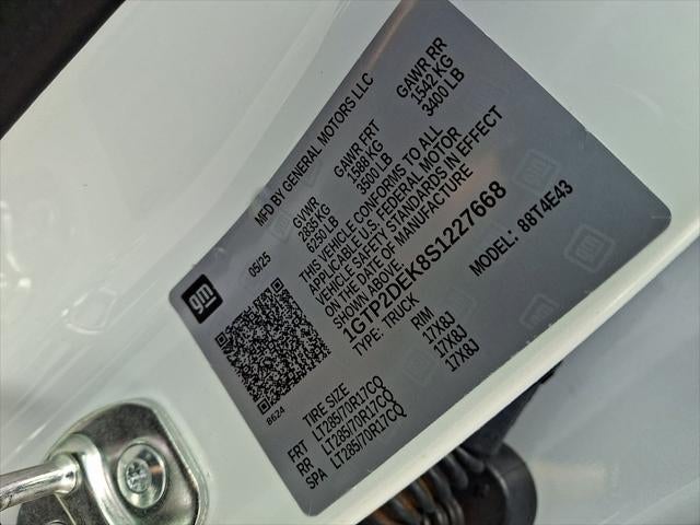 2025 GMC Canyon AT4 - Photo 18