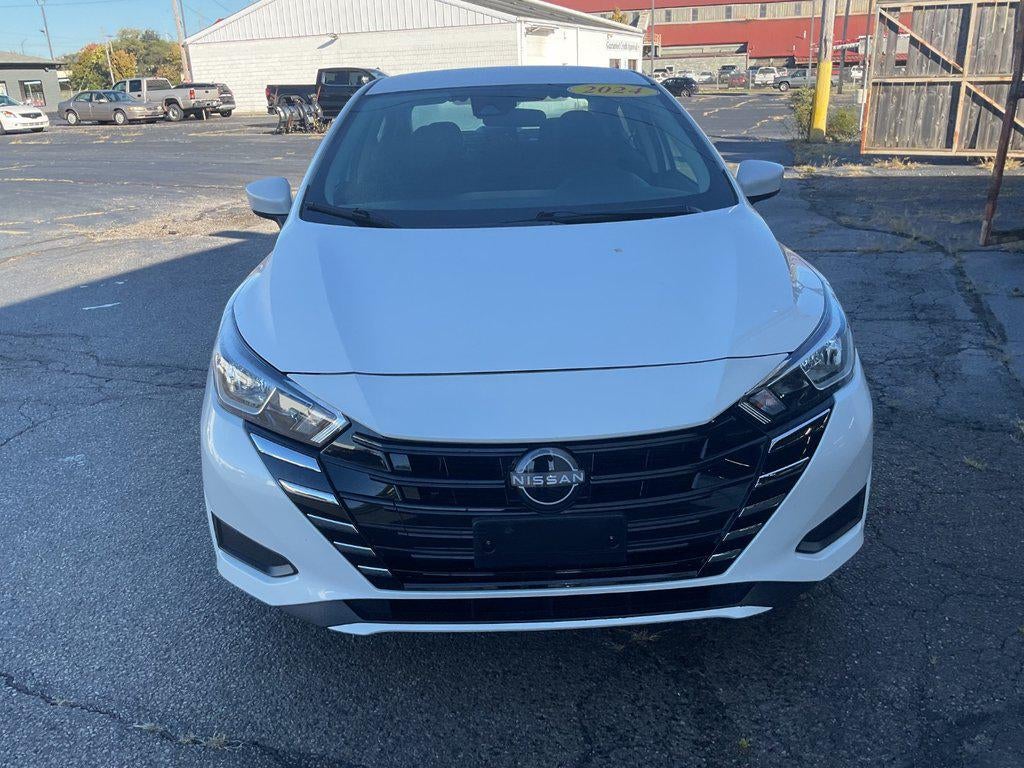 2024 Nissan Versa SV