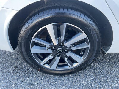 2024 Nissan Versa SV