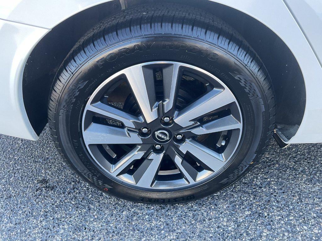 2024 Nissan Versa SV