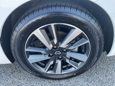 2024 Nissan Versa SV