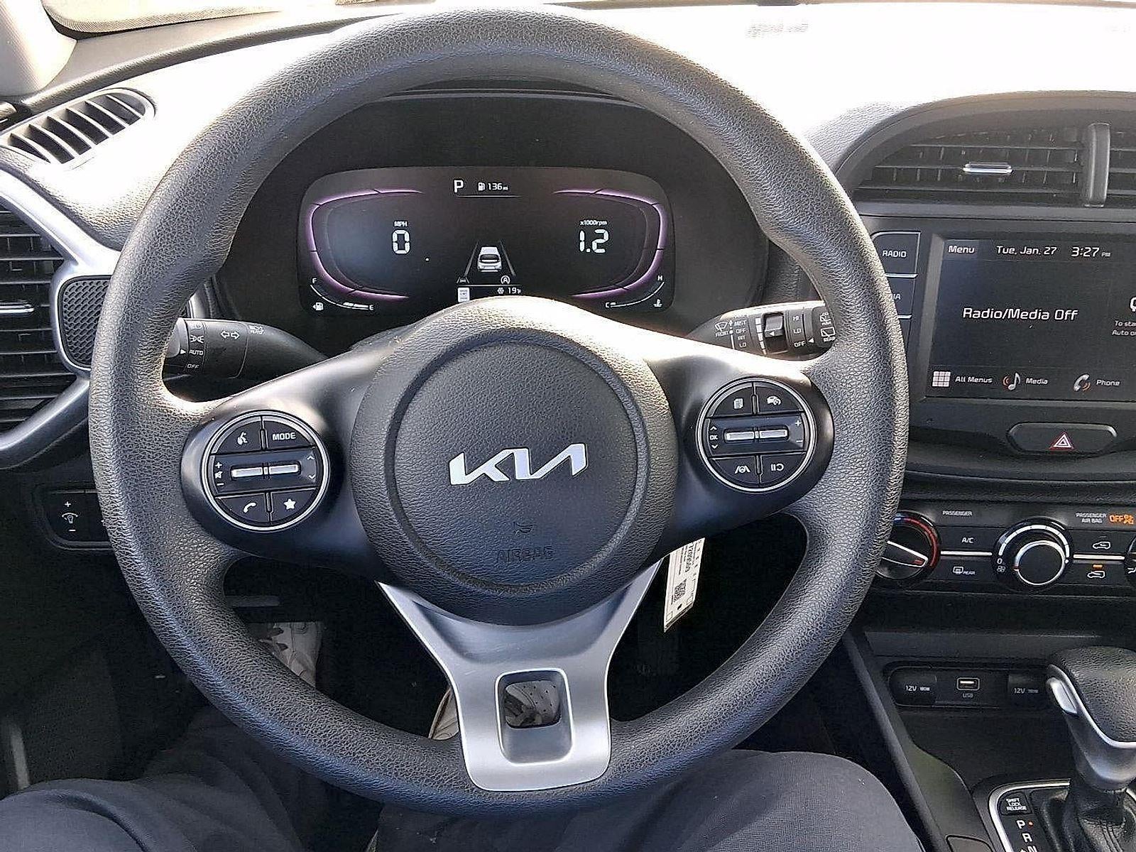 2023 Kia Soul LX