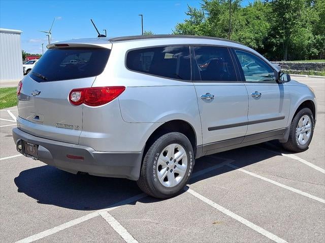 2011 Chevrolet Traverse LS