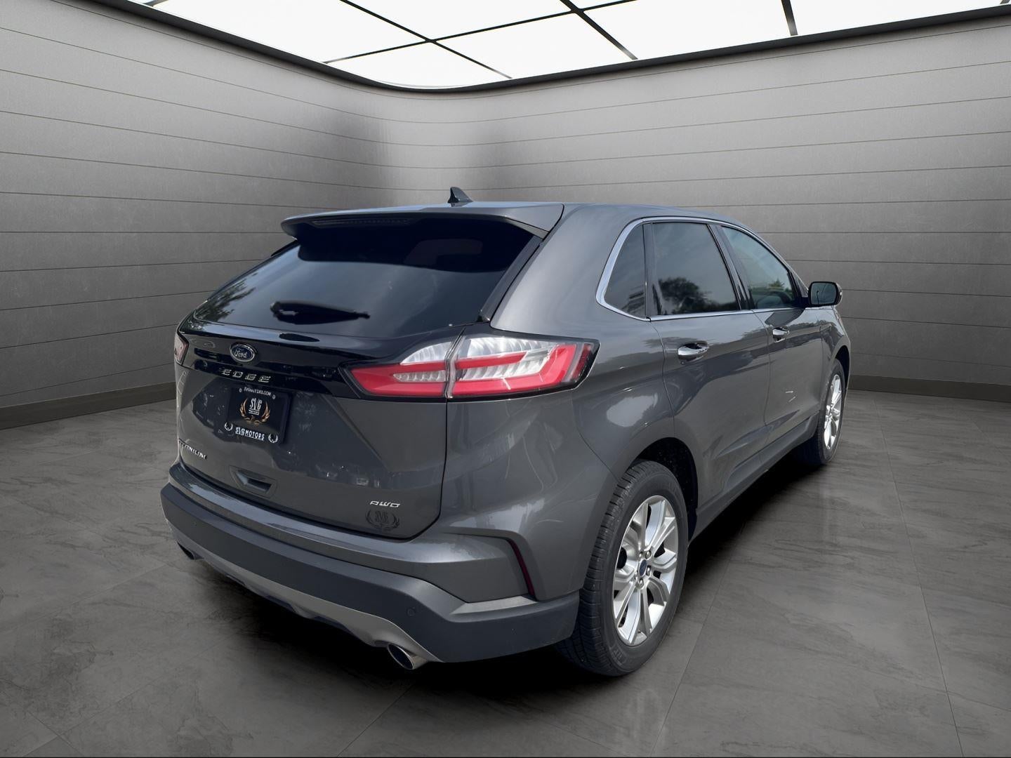 2022 Ford Edge Titanium