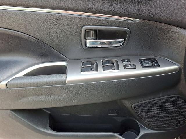 2023 Mitsubishi Outlander Sport ES
