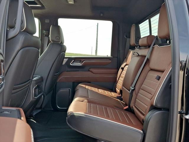 2025 GMC Sierra 3500 HD Denali Ultimate