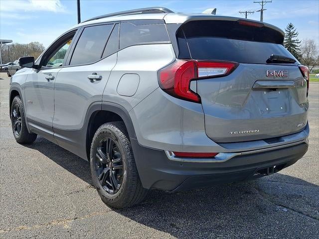 2024 GMC Terrain AT4
