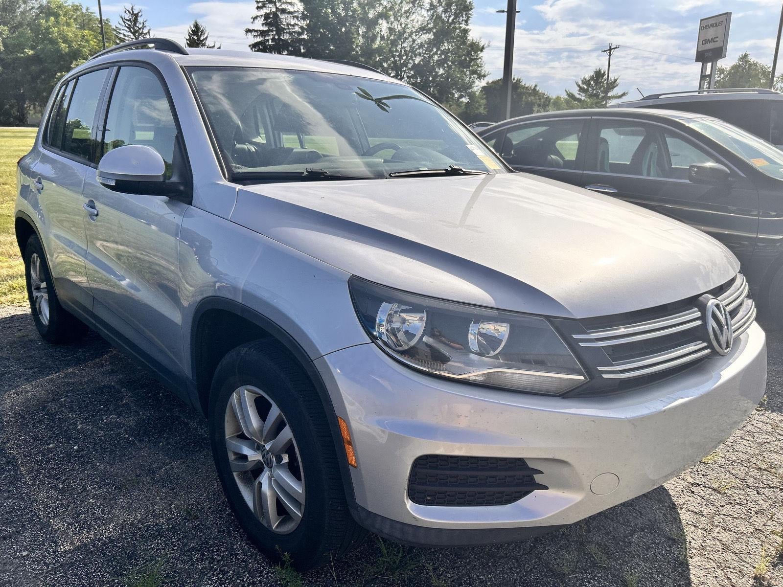 2016 Volkswagen Tiguan S