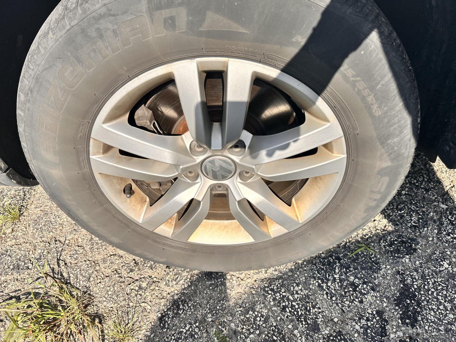 2016 Volkswagen Tiguan S