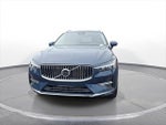 2023 Volvo XC60 Ultimate Bright Theme
