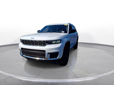 2023 Jeep Grand Cherokee L Laredo 4x4