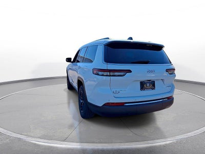 2023 Jeep Grand Cherokee L Laredo 4x4