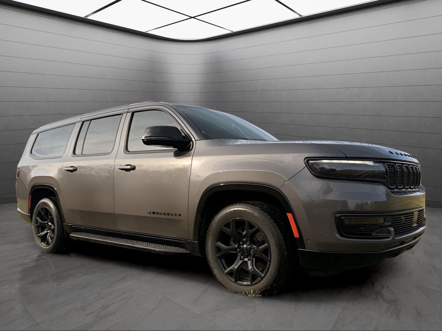 2024 Jeep Wagoneer L Series II Carbide