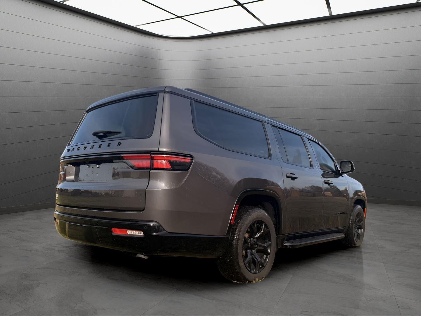 2024 Jeep Wagoneer L Series II Carbide