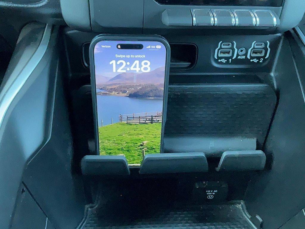 2022 RAM 1500 Big Horn Quad Cab 4x4 6'4' Box