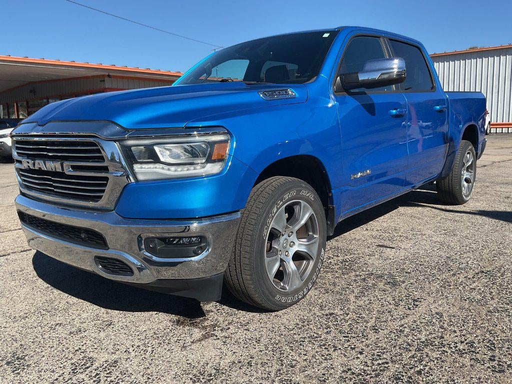 2023 RAM 1500 Laramie Crew Cab 4x4 5'7' Box