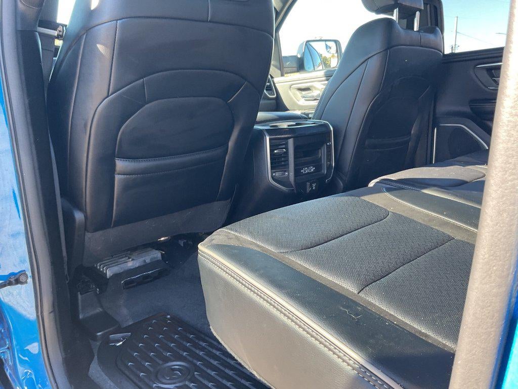 2023 RAM 1500 Laramie Crew Cab 4x4 5'7' Box