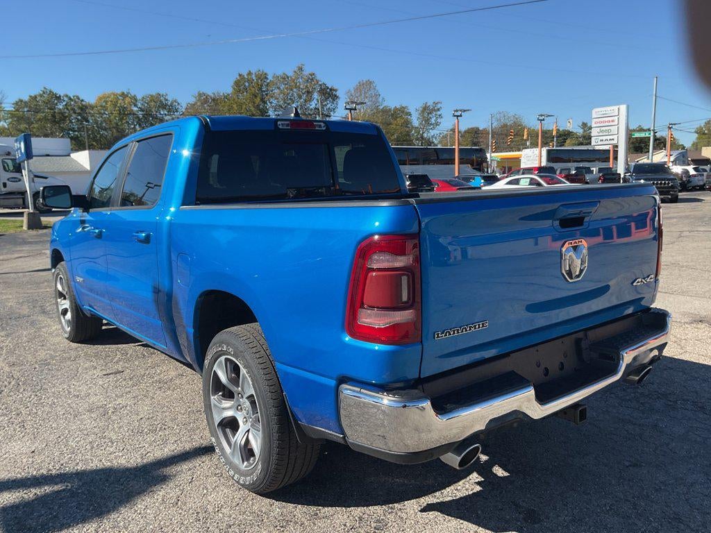 2023 RAM 1500 Laramie Crew Cab 4x4 5'7' Box