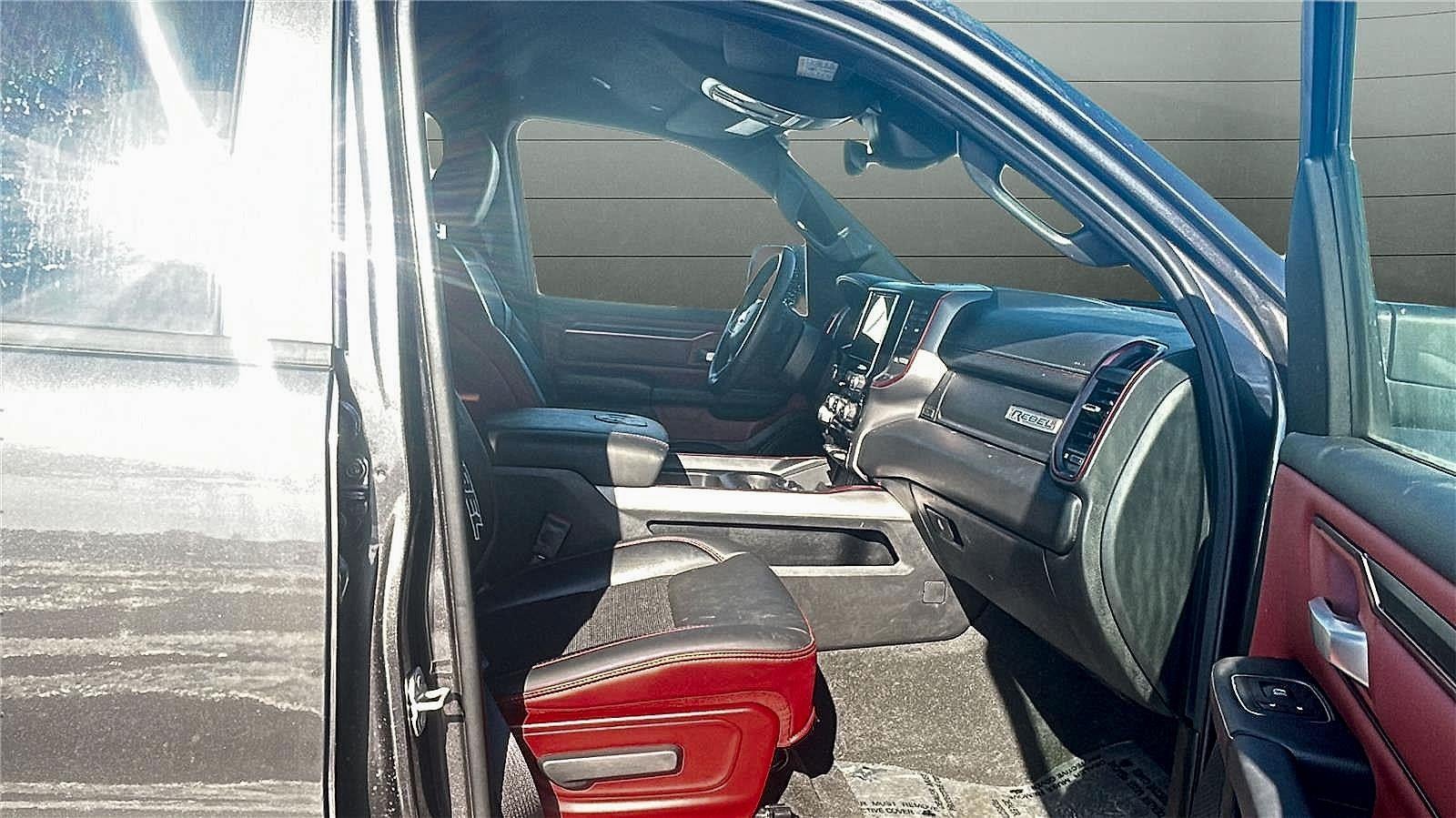 2024 RAM 1500 Rebel Crew Cab 4x4 5'7' Box