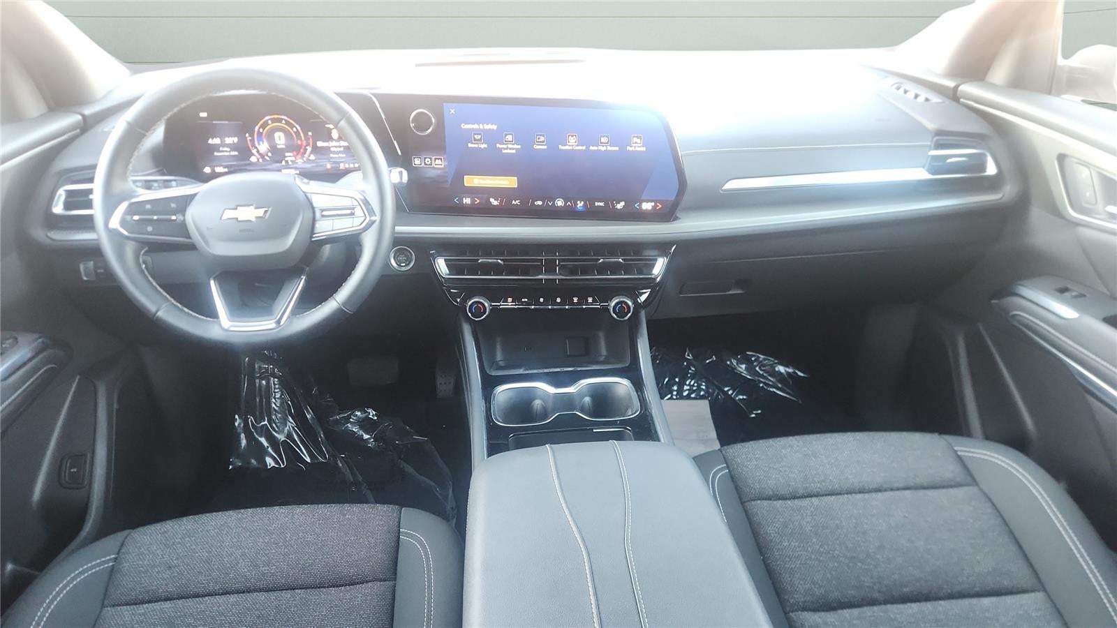 2025 Chevrolet Traverse FWD LT