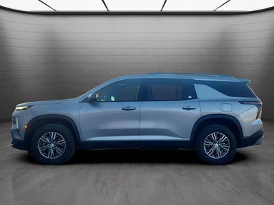 2025 Chevrolet Traverse FWD LT