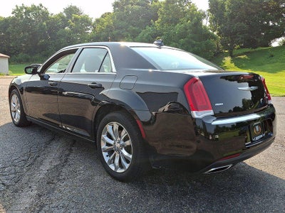 2021 Chrysler 300 Touring L AWD