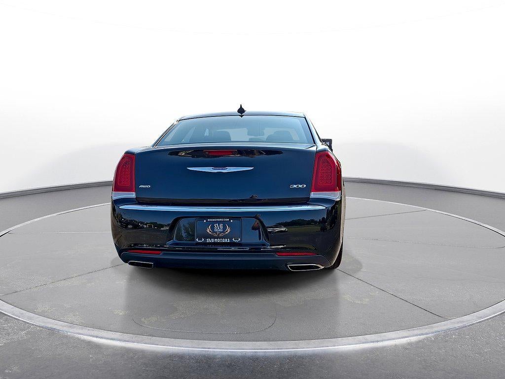 2021 Chrysler 300 Touring L AWD