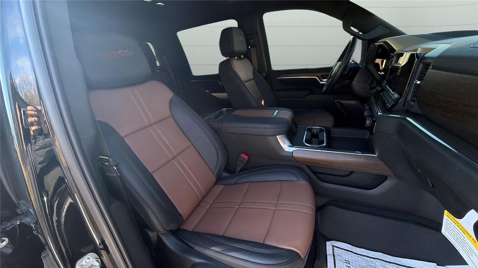 2025 Chevrolet Silverado 2500HD 4WD Crew Cab Standard Bed High Country