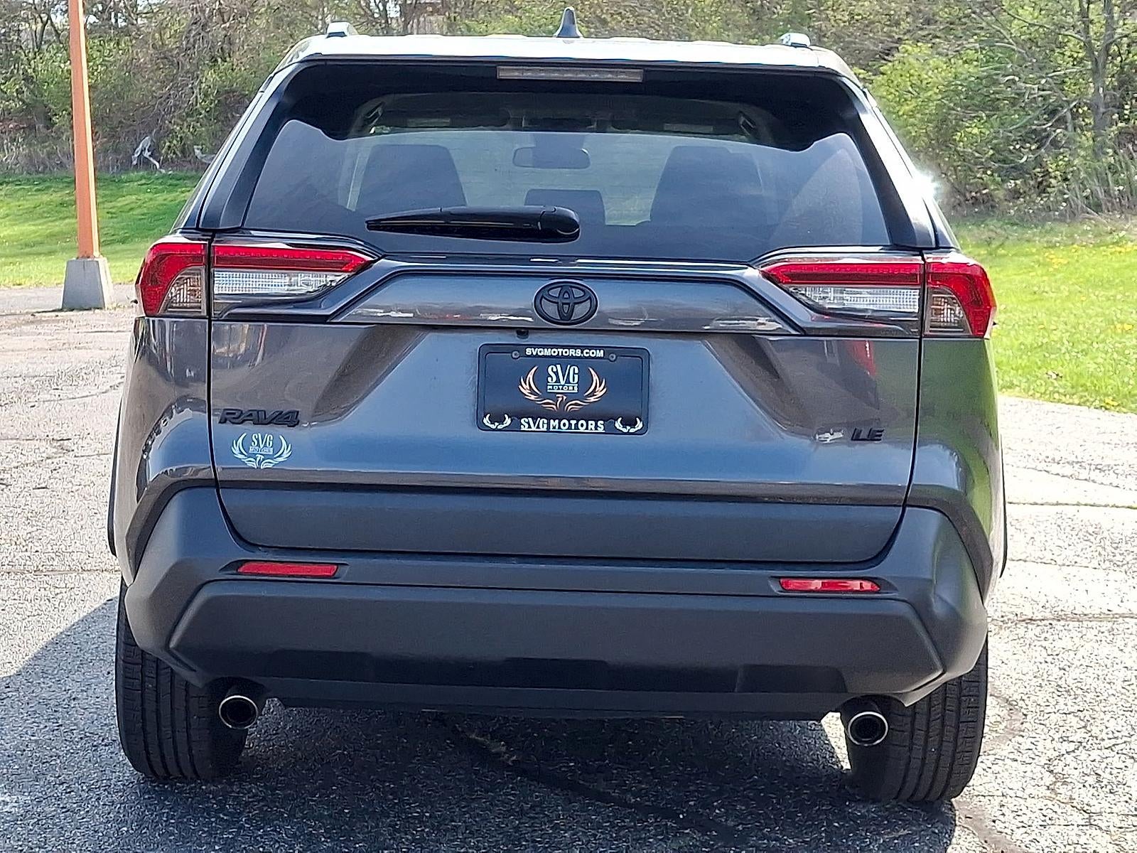 2019 Toyota RAV4 LE