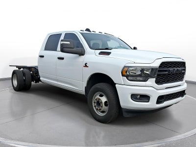 2023 RAM 3500 Chassis Tradesman/SLT/Laramie/Limited