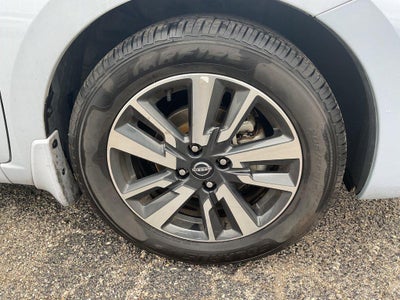 2024 Nissan Versa 1.6 SV