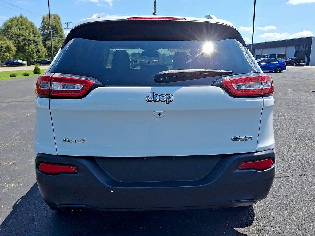 2015 Jeep Cherokee 4WD 4dr Latitude