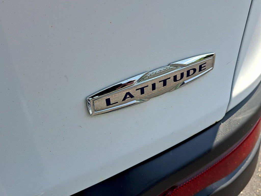 2015 Jeep Cherokee 4WD 4dr Latitude