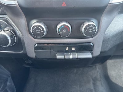 2021 RAM 1500 Big Horn Crew Cab 4x4 57' Box