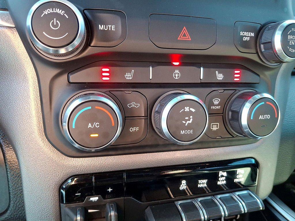 2023 RAM 1500 'Big Horn 4x4 Crew Cab 57'' Box'