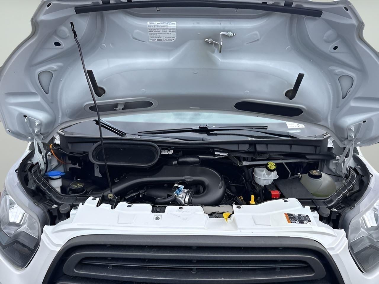 2019 Ford Transit Chassis T-350 DRW 156" WB 9950 GVWR