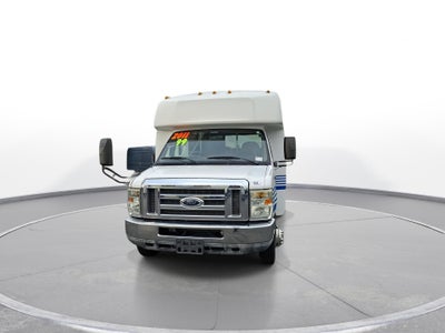 2011 Ford E-350 Cutaway Base
