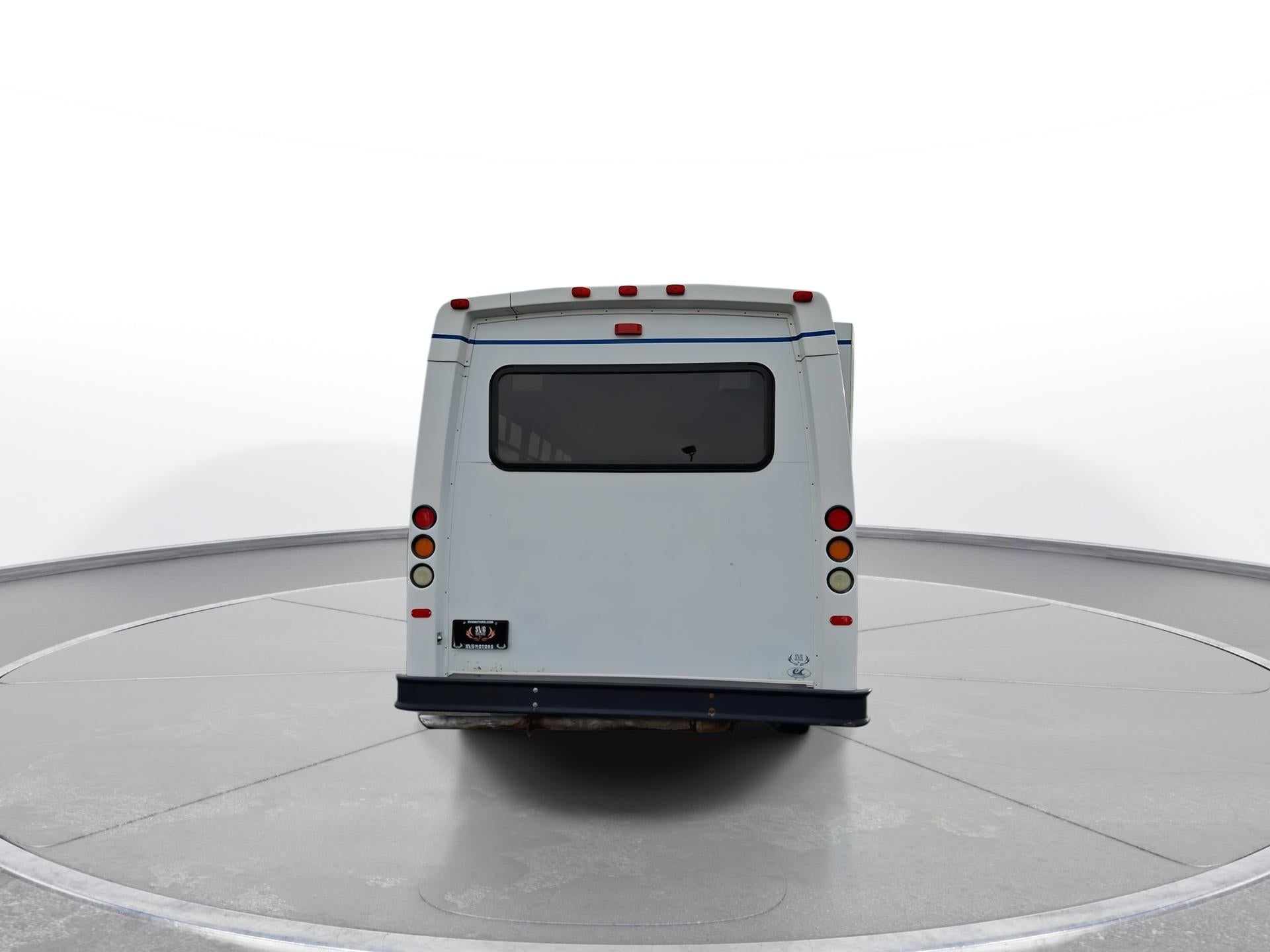 2011 Ford E-350 Cutaway Base