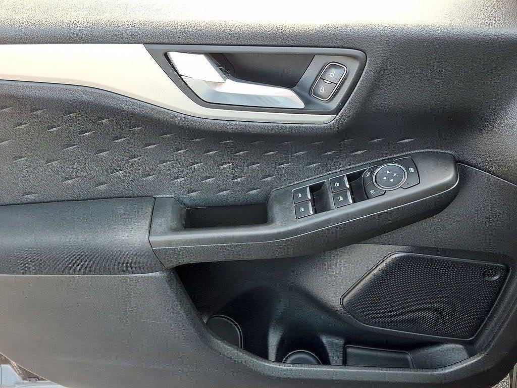 2020 Ford Escape SE FWD