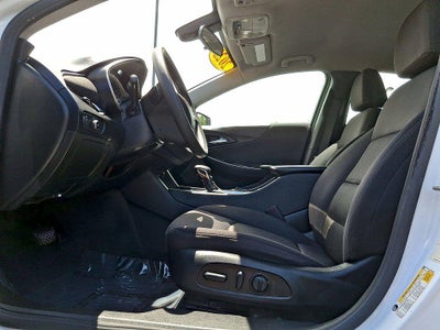 2022 Chevrolet Malibu 4dr Sdn LT