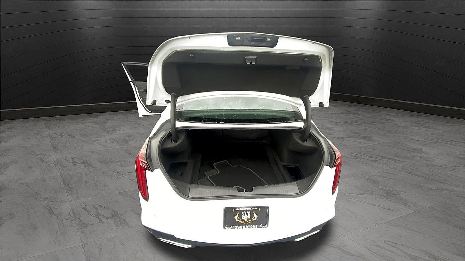 2024 Cadillac CT4 Premium Luxury