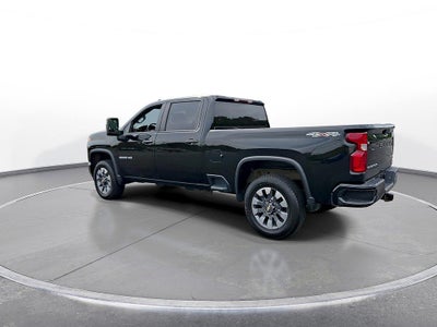 2021 Chevrolet Silverado 2500Hd '4WD Crew Cab 159'' Custom'
