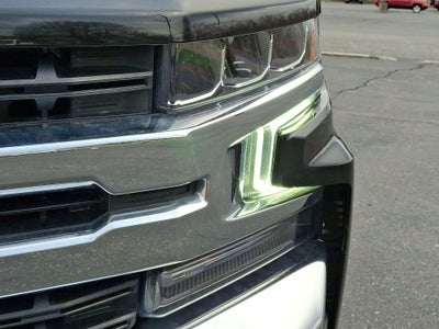 2022 Chevrolet Silverado 1500 LTD 4WD Crew Cab Short Bed LT