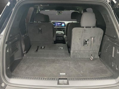 2025 Chevrolet Traverse FWD LT