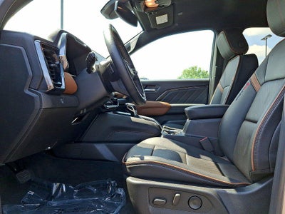 2023 GMC Canyon 4WD Crew Cab AT4