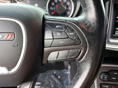 2019 Dodge Challenger SXT RWD