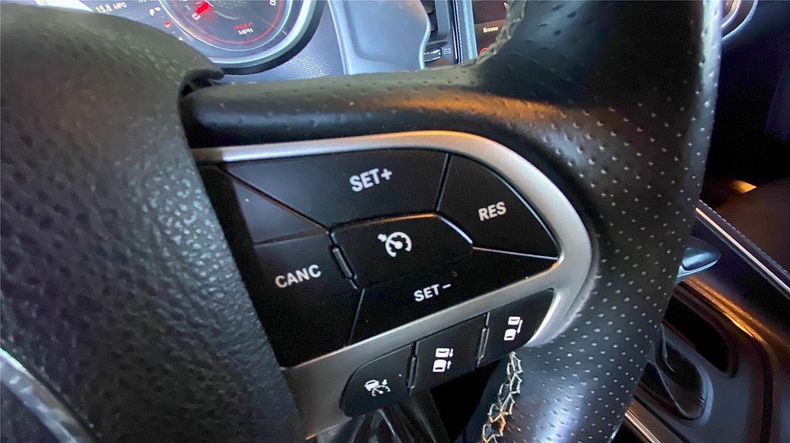 2017 Dodge Challenger SRT 392