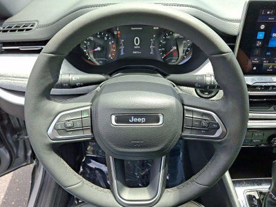 2023 Jeep Compass Latitude Lux 4x4